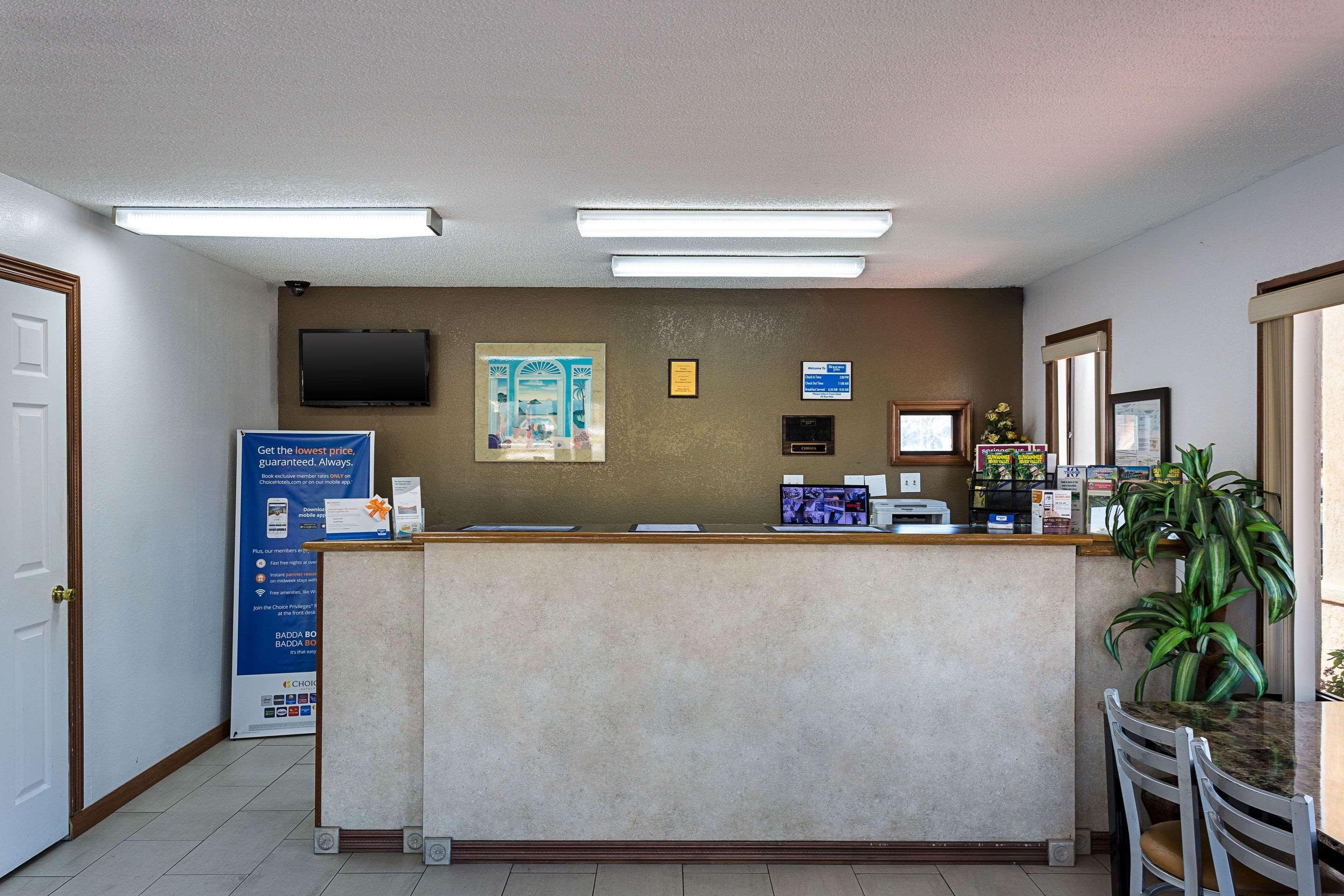 Rodeway Inn Lake City I-75 Экстерьер фото